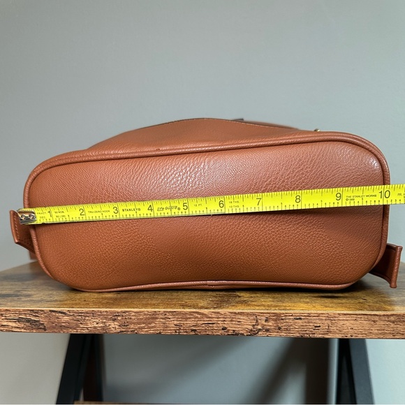 G.H. Bass & Co. Leather Backpack - Picture 13 of 15